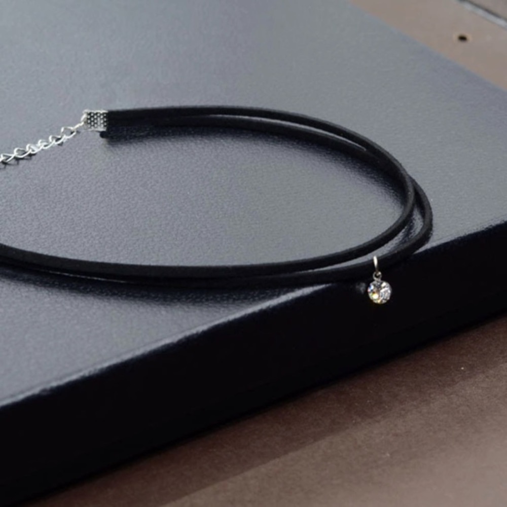 ♡ Crystal Choker - Picture 7 of 7